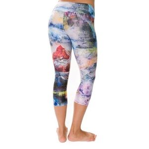 Onzie Majestic Capris